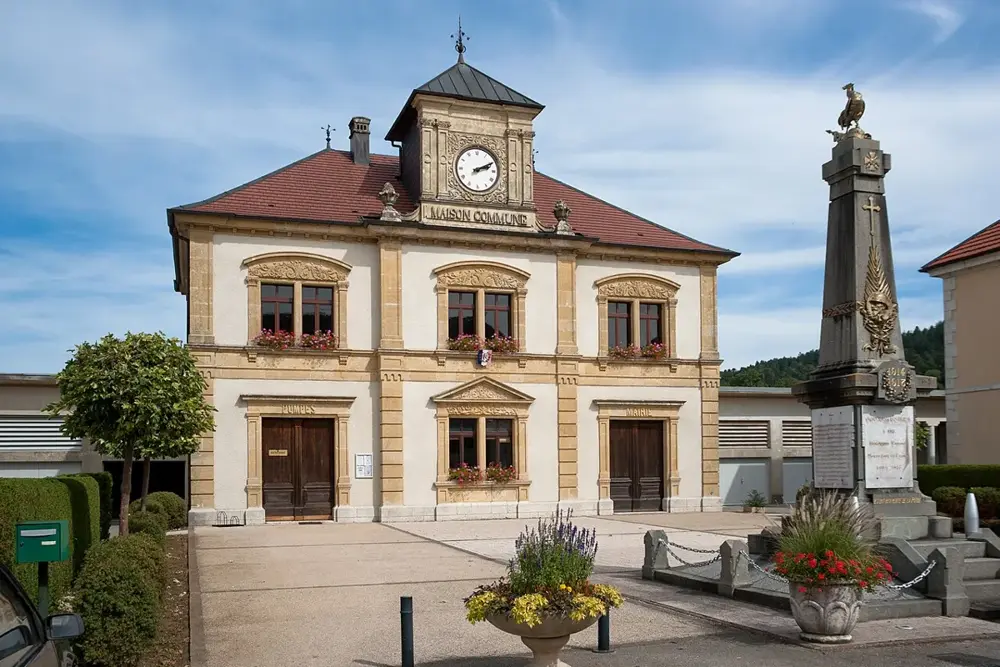 Maison de Commune de Goux-les-Usiers