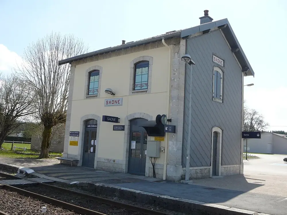 Gare de Saône quai 2